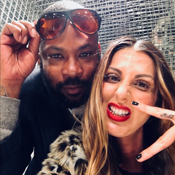 Meet your Posher, Sarah - Picture 3 of 8